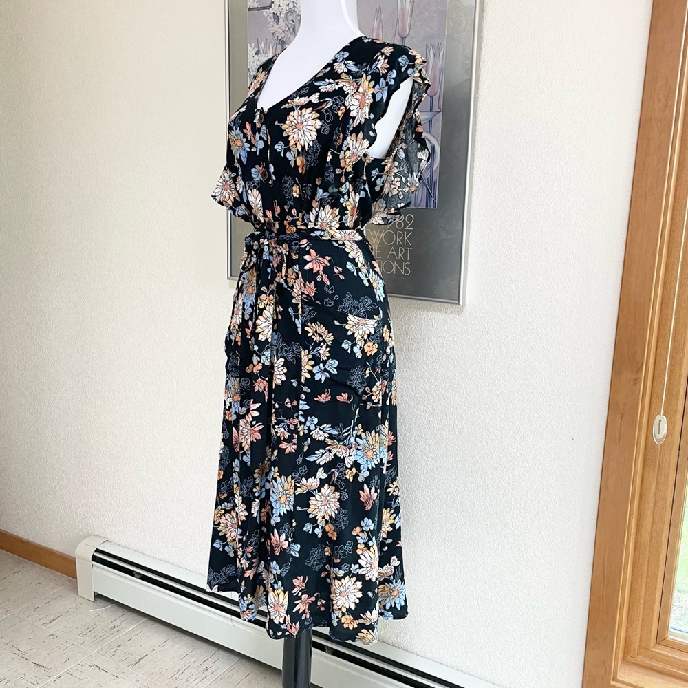 Xhilaration Retro 70s Flutter Ruffled Belted Floral Midi Dress S Pockets Navy - Picture 3 of 7